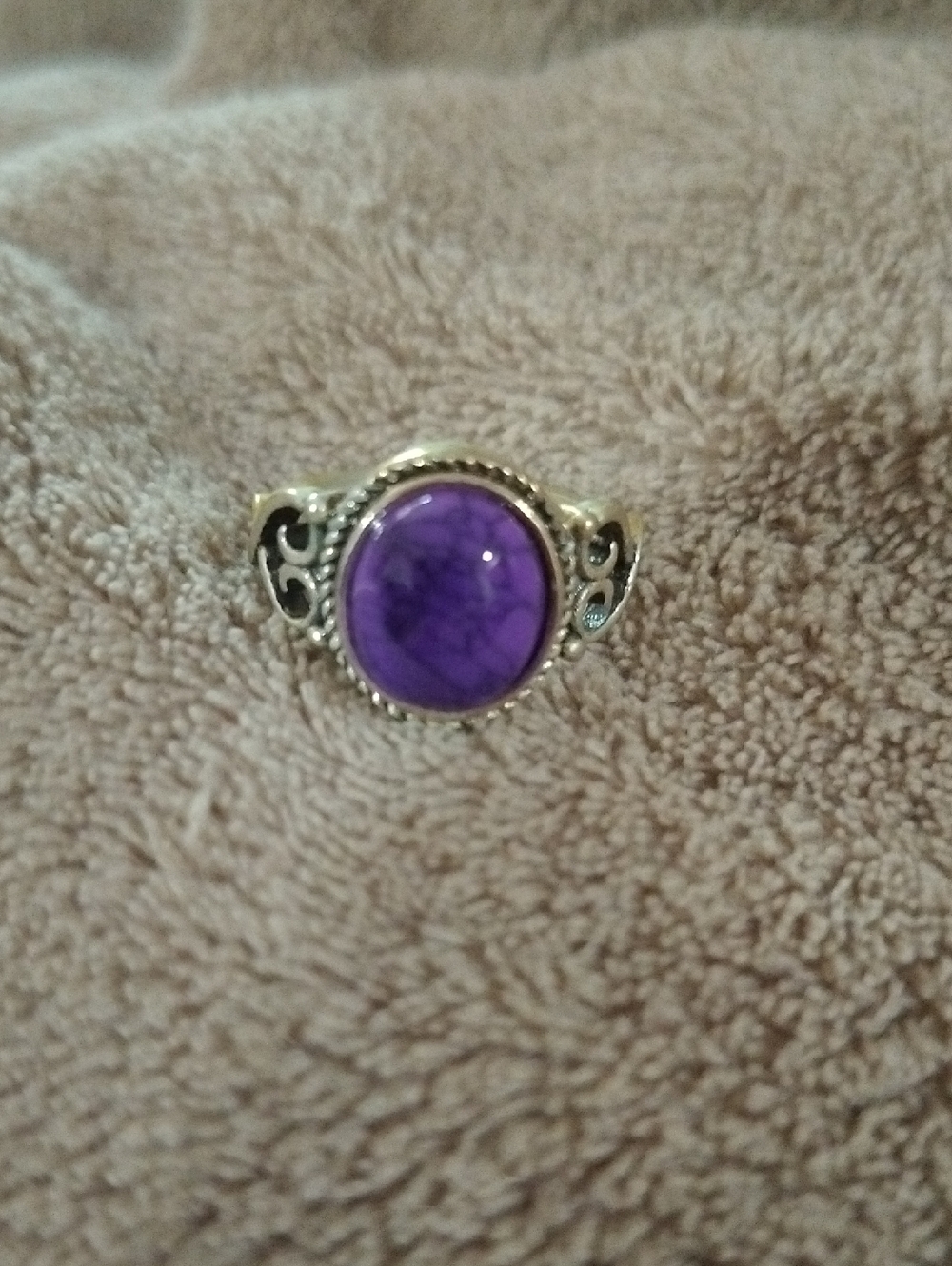 Sterling-Style Silver Ring with Purple Stone Size 9